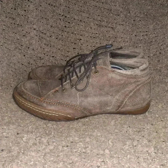 Vintage DOLCIS-Brown Distressed Oiled Suede Desert Boots-Sz 13-NWOB